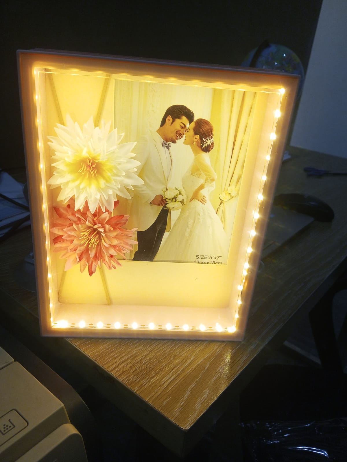 Luxury Couple Photo Frame – Decorative Romantic Frame