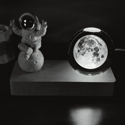 Astronaut Moon Lamp with Crystal Globe – Unique Decorative Night Light