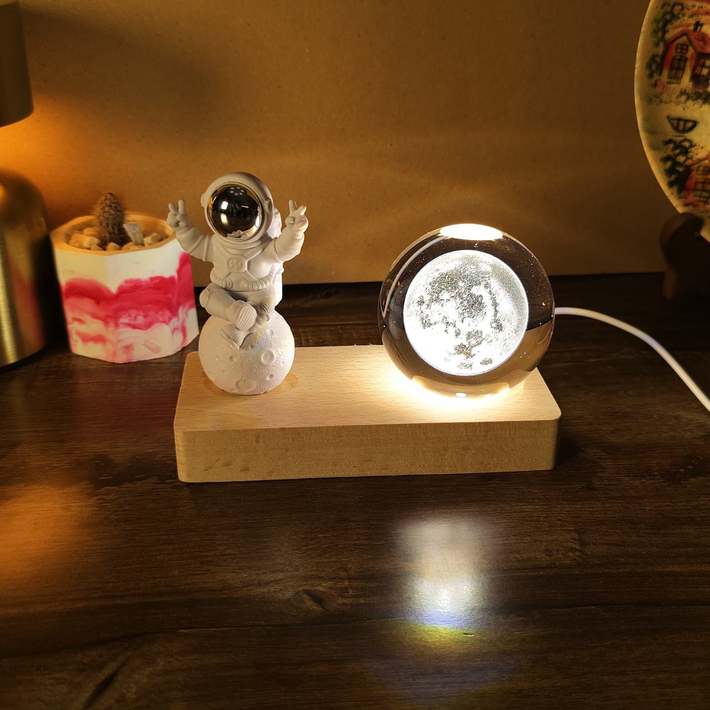 Astronaut Moon Lamp with Crystal Globe – Unique Decorative Night Light