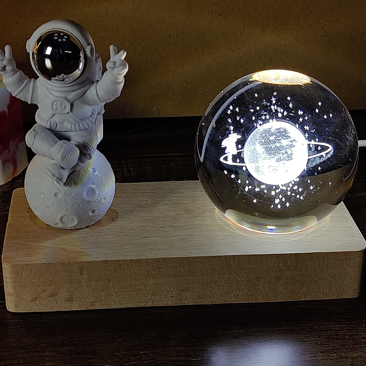 Astronaut Moon Lamp with Crystal Globe – Unique Decorative Night Light