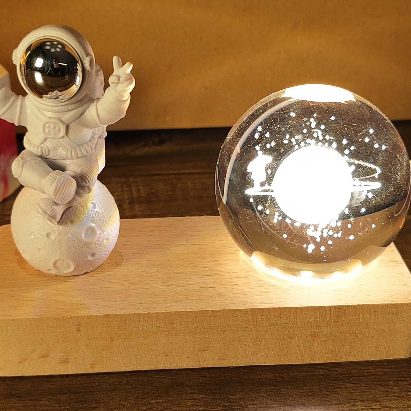 Astronaut Moon Lamp with Crystal Globe – Unique Decorative Night Light