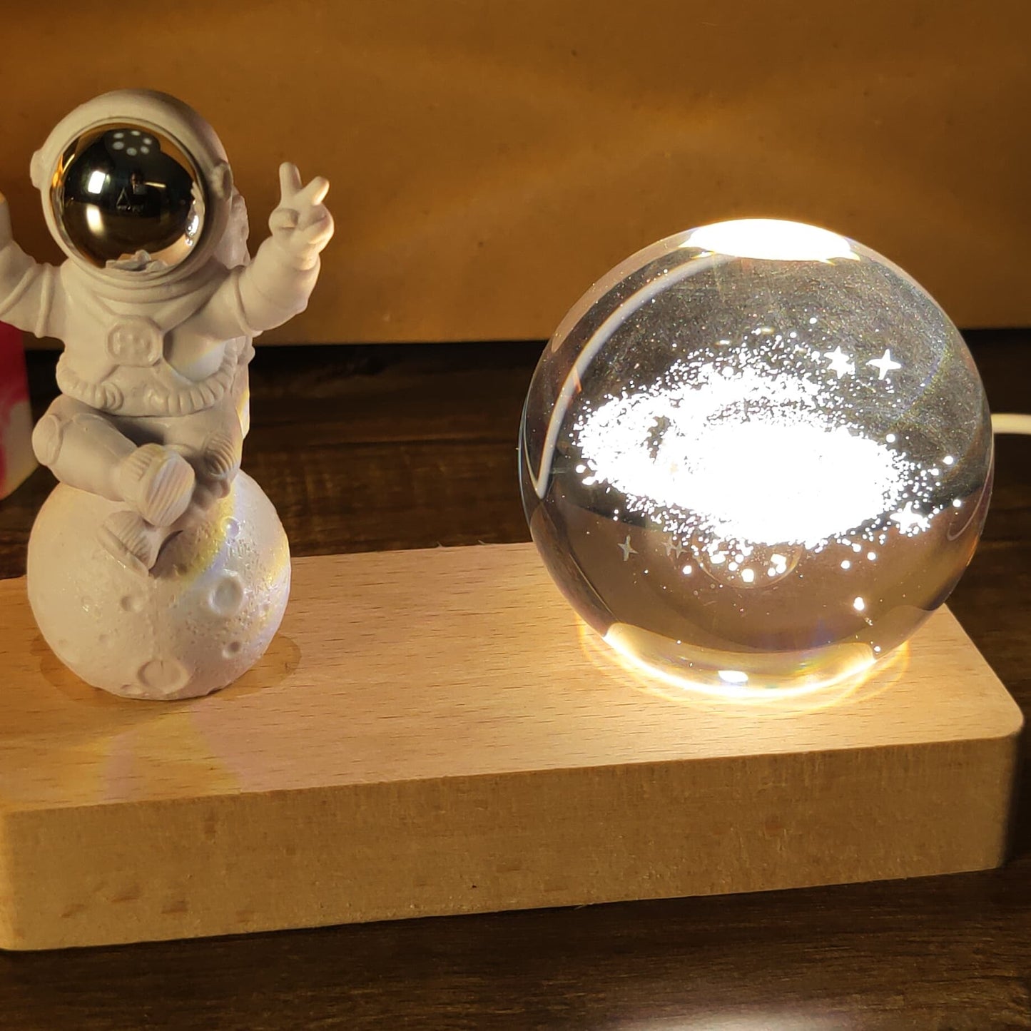 Astronaut Moon Lamp with Crystal Globe – Unique Decorative Night Light