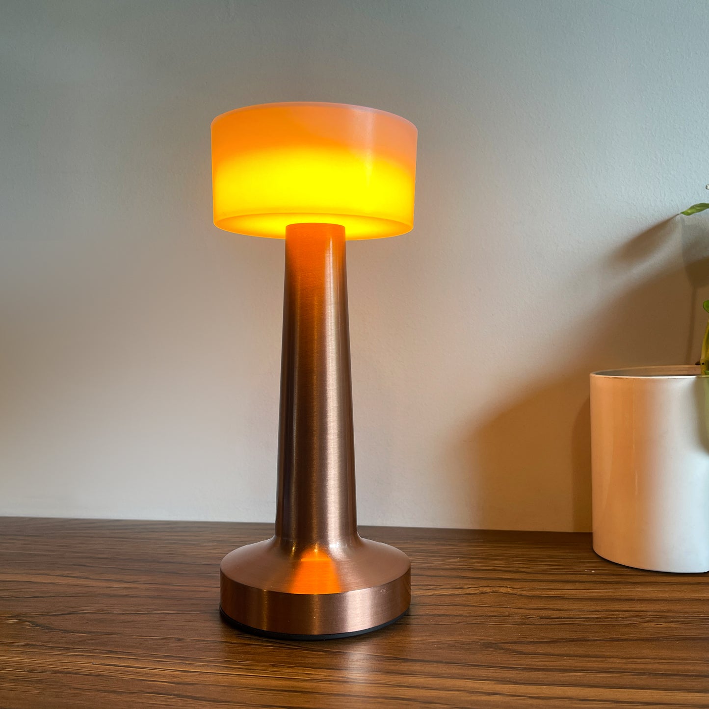 Retro Dumbbell Metal Touch Lamp | USB Rechargeable LED